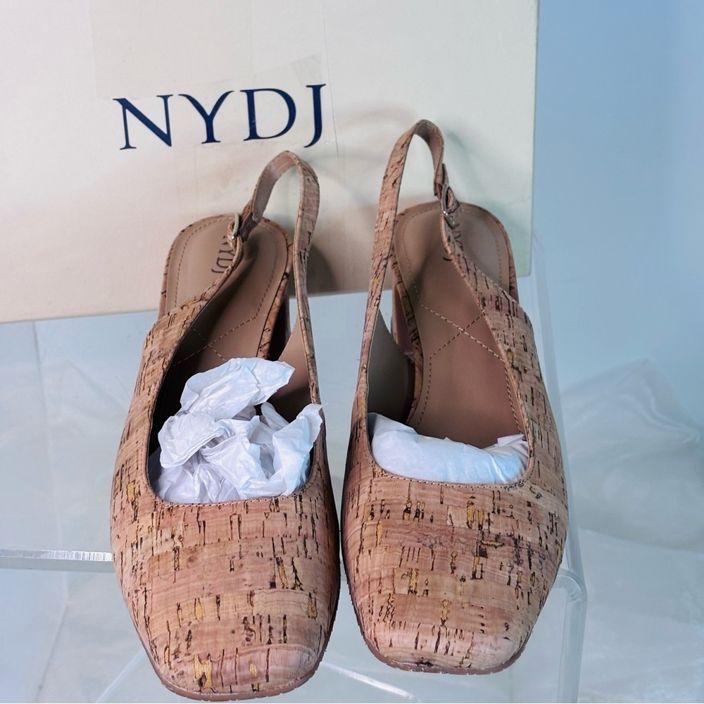NYDJ Women's Pump Faelynn Slingback Heels are crafted in cork Size 10